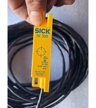SICK RE300-DA10P 6025079 SICK AG D-79183WALDKIRCH SAFTYSWITCH